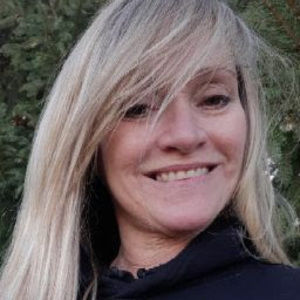 Meet your Posher, Lisa